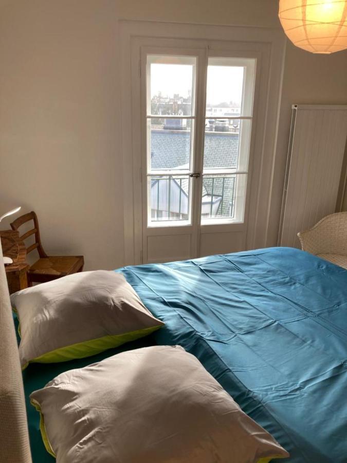 Joli 2 Pieces Dernier Etage, Lausanne Centre Luaran gambar
